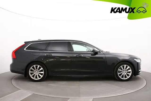 Volvo V90 T8 TwE AWD Momentum Edition aut / Navi / Adapt.Vakkari / Sporttinahat / Pa-Lämmitin / Koukku / Image 2